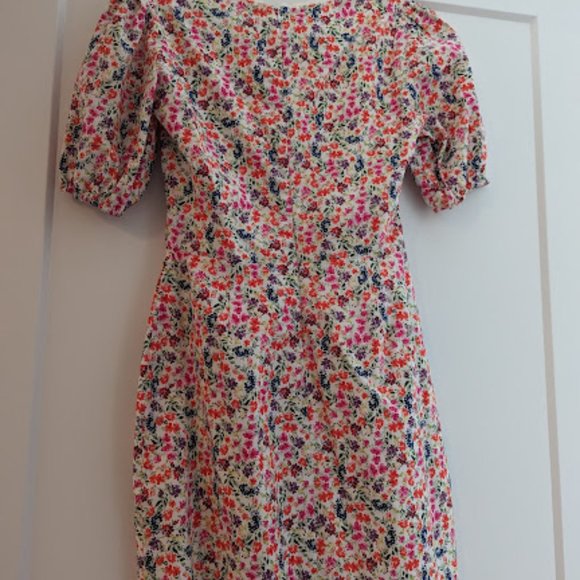 Adelyn Rae Size XS Floral Mini Dress - Picture 2 of 3